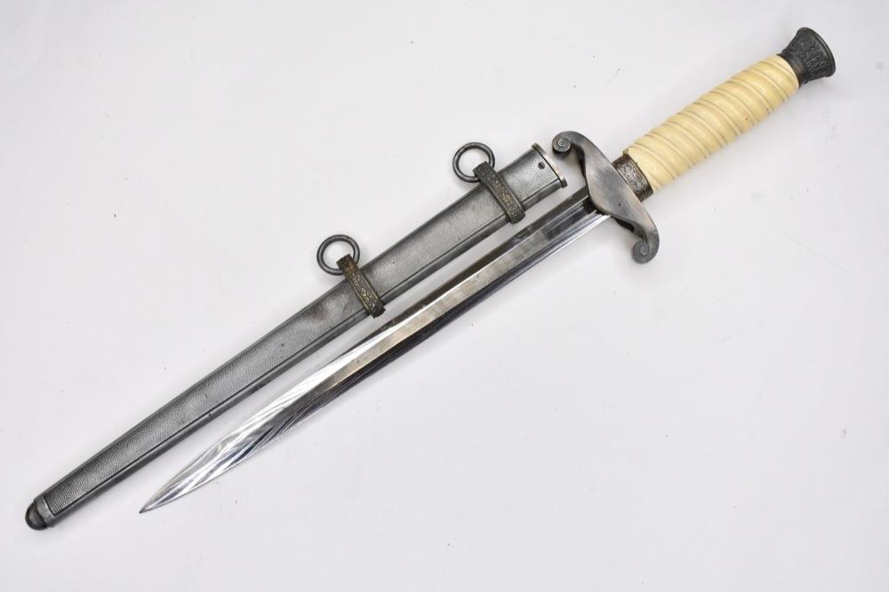 WWII German Army Officer's Dagger With Scabbard