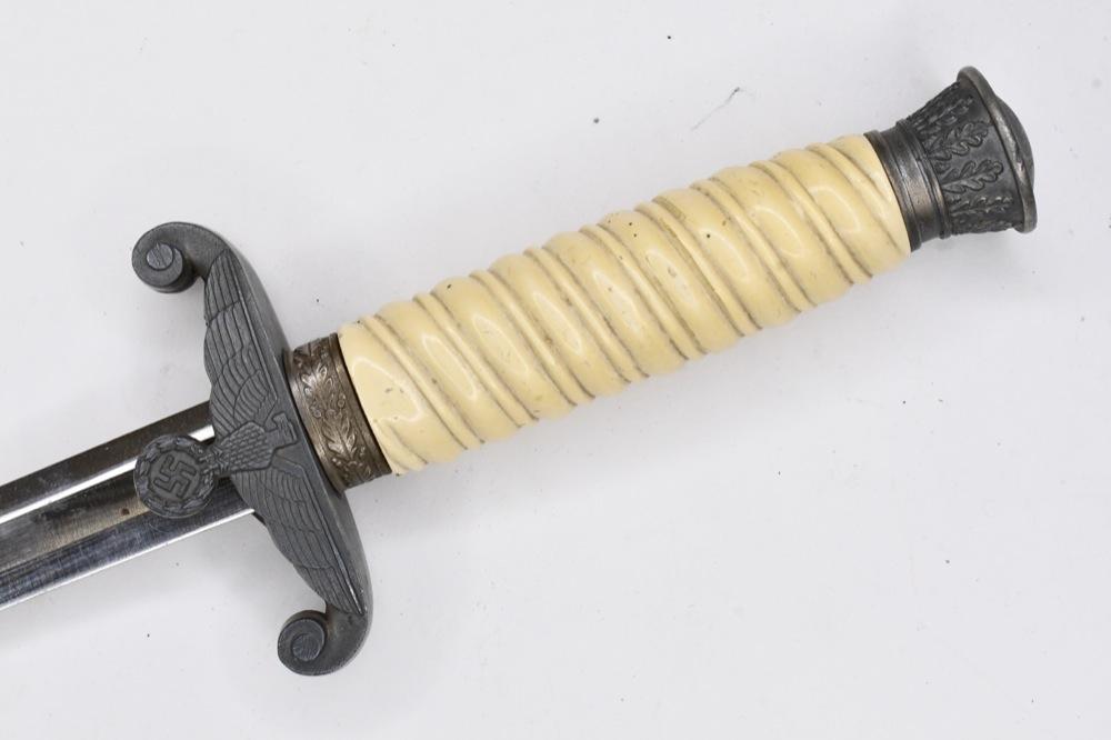 WWII German Army Officer's Dagger With Scabbard