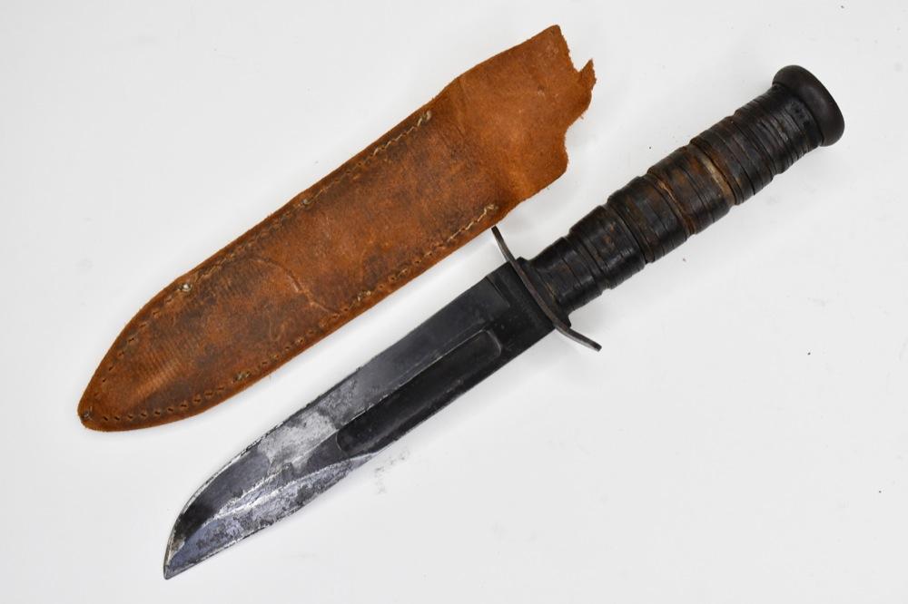 Early USN Camillus Military Fighting Knife