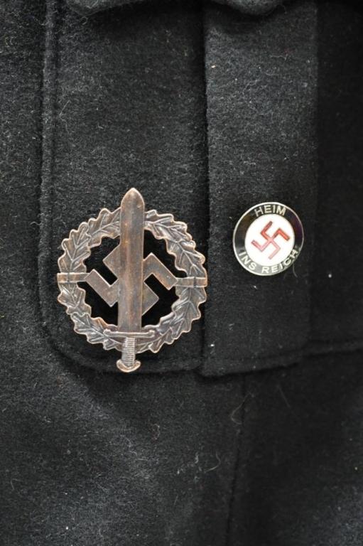 Museum Repro WWII German Alegemeine SS Uniform