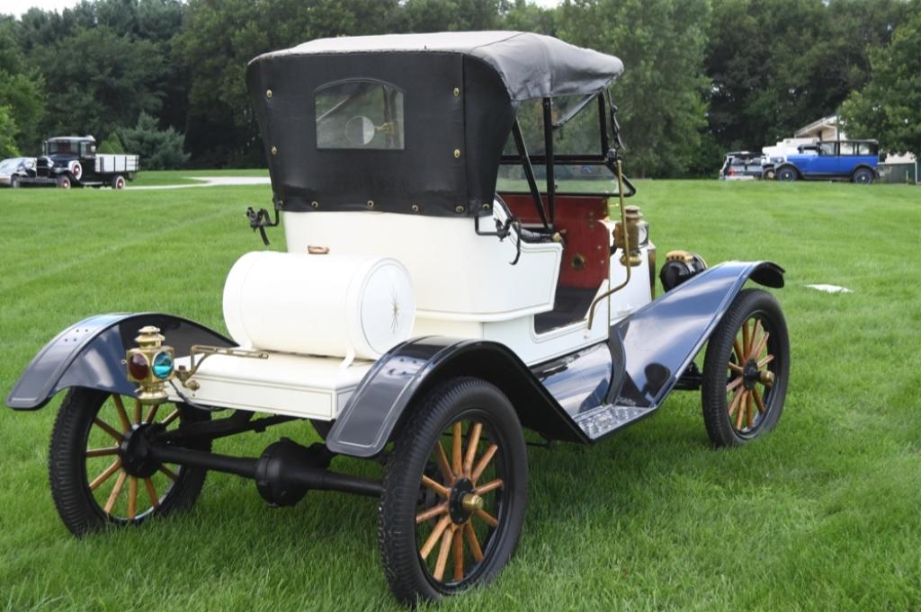 1911 Ford Model T Runabout