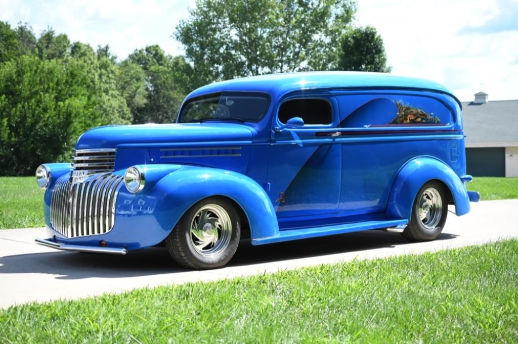 1946 Chevrolet Custom Street Rod Panel Truck