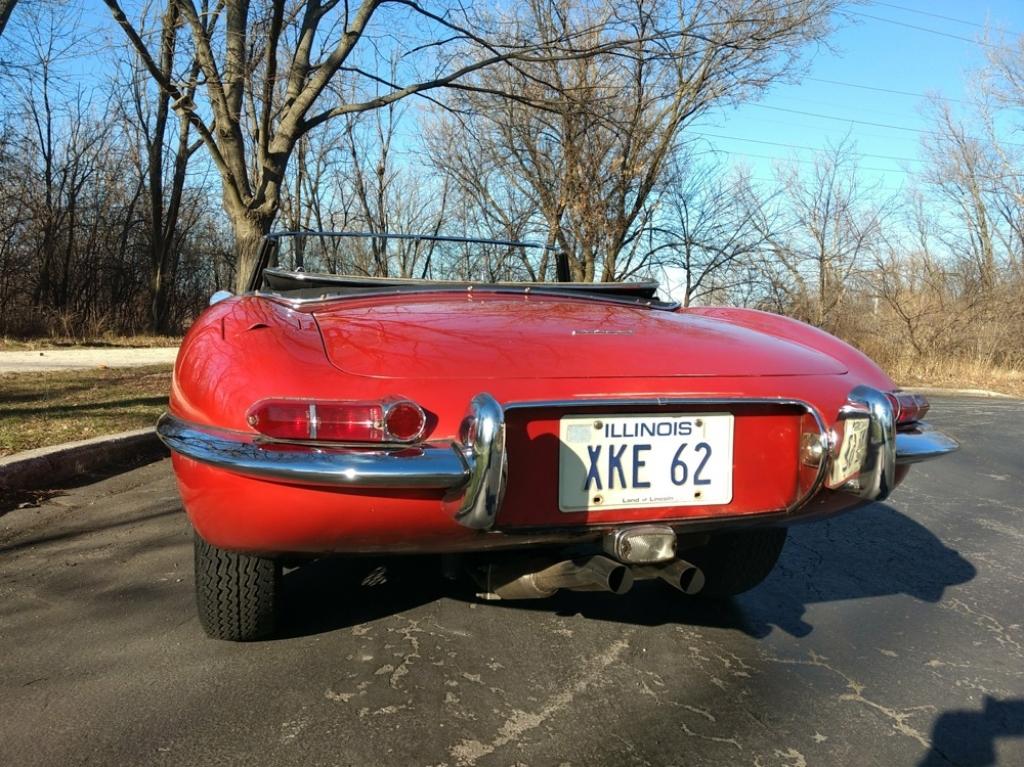 1962 Jaguar E-Type XKE "Flat Floor" Roadster