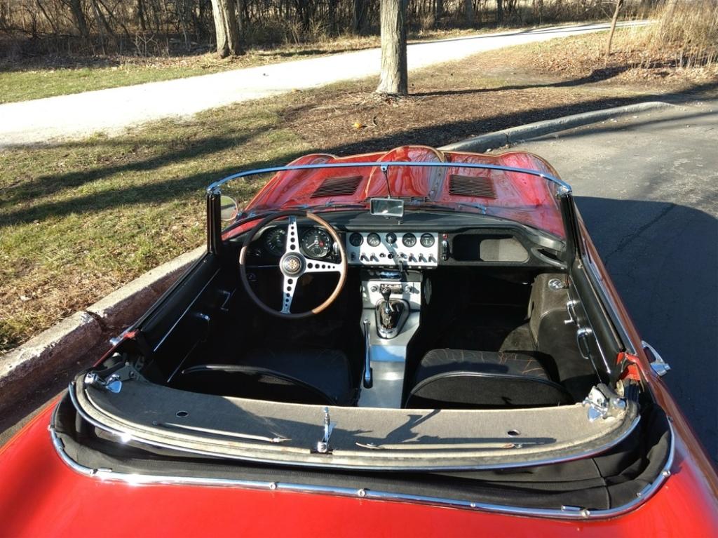 1962 Jaguar E-Type XKE "Flat Floor" Roadster