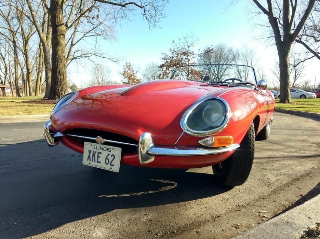 1962 Jaguar E-Type XKE "Flat Floor" Roadster