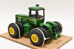 1/16 Precision Engineering John Deere 8850 Tractor