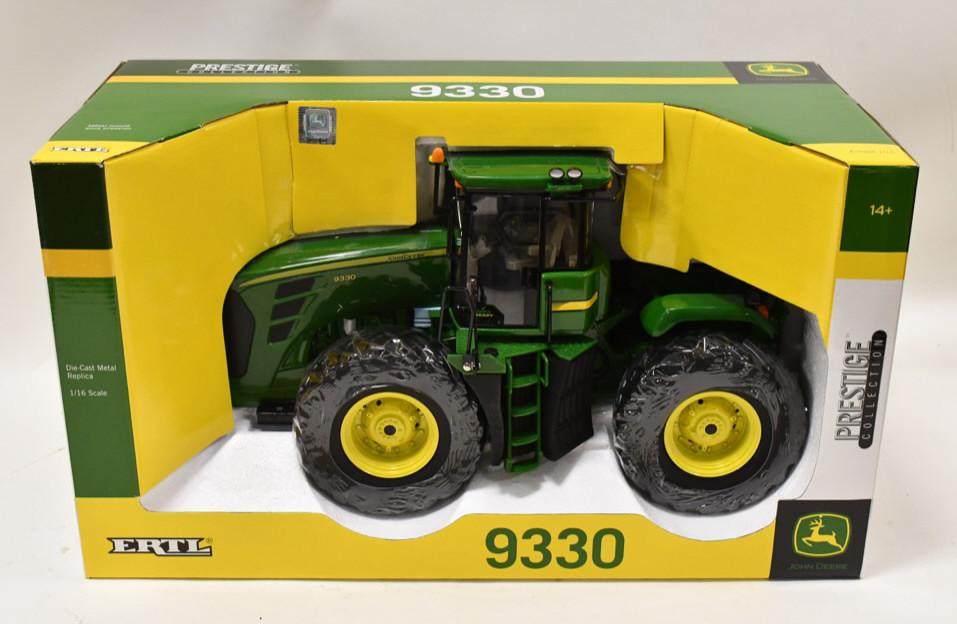 1/16 Ertl John Deere 9330 Prestige Collection