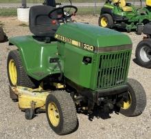 John Deere 330 Lawn & Garden Tractor