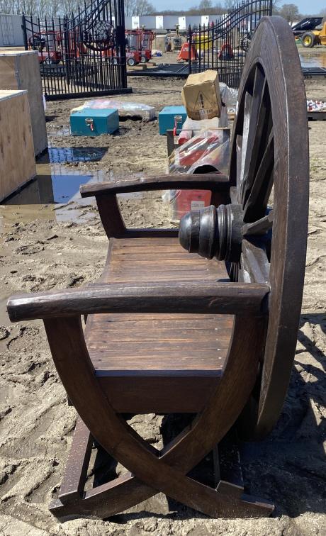 New Wooden Wagon Wheel Bench