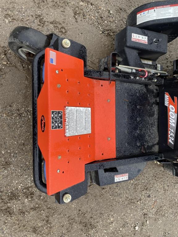 Ariens Zoom 1534 34" Mini Zero Turn Mower