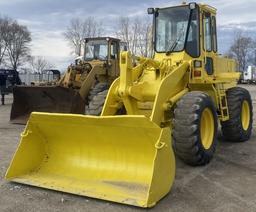 John Deere 444E Loader