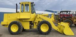 John Deere 444E Loader