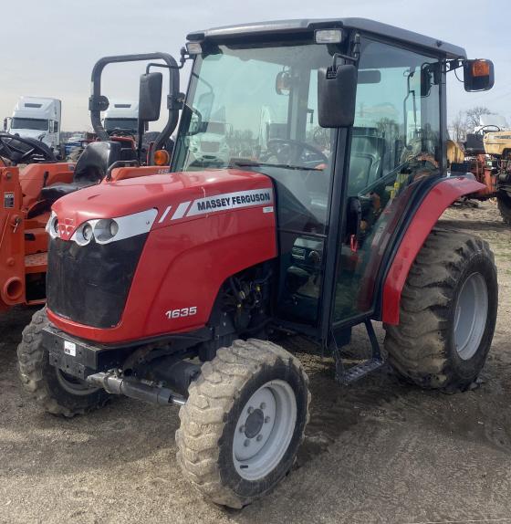 Massey Ferguson 1635 Tractor