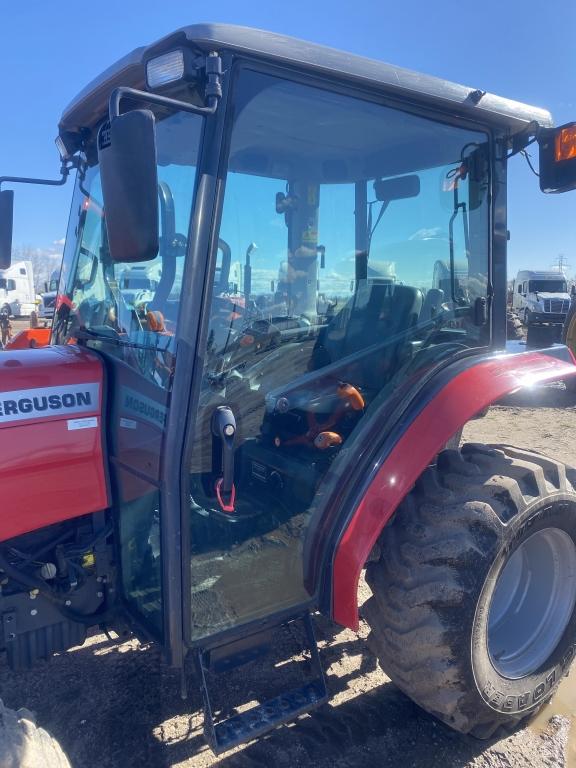 Massey Ferguson 1635 Tractor