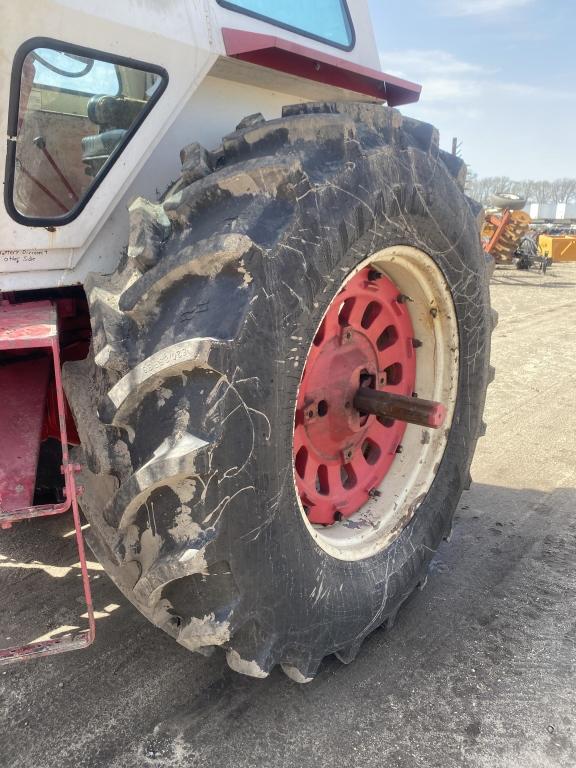 1972 International1066 Farmall Tractor