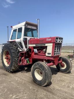 1972 International1066 Farmall Tractor