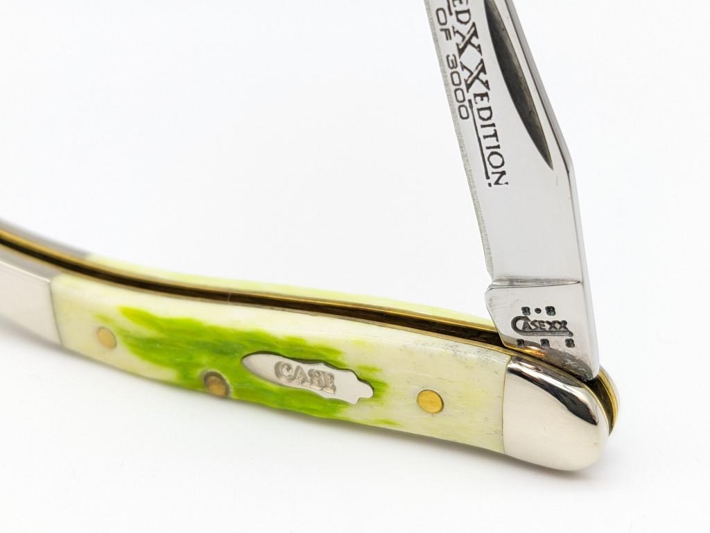 Ltd 2004 Case XX Key Lime Green Bone Tiny Toothpik