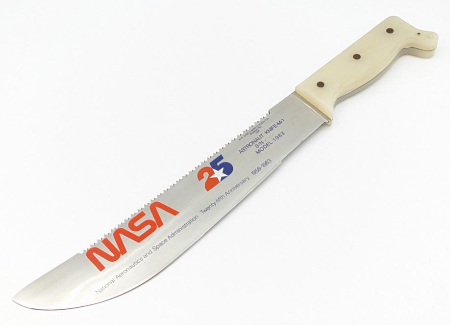 Ltd 1983 Case XX 25th Anni. M1 Astronaut's Knife