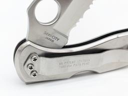 NIB Spyderco G-2 Stainless Lockback Knife