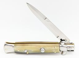 Italian Horn Handle Stiletto Switchblade