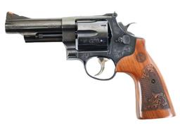 Smith & Wesson Model 29-10 .44 Mag Revolver w Case