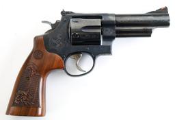 Smith & Wesson Model 29-10 .44 Mag Revolver w Case