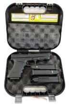 Glock 21 .45 ACP Semi-Auto Pistol w/ Case