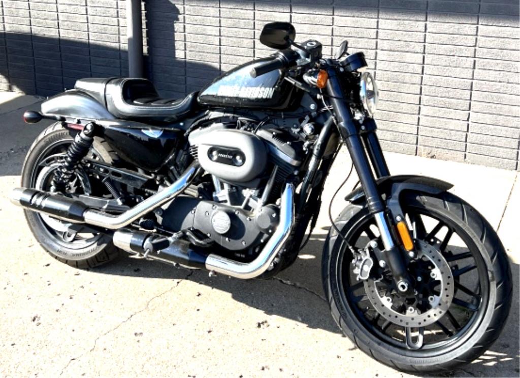 2016 Harley-Davidson XL1200 CX Roadster