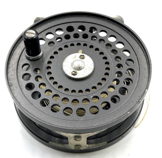 Orvis C.F.O. IV Flyrod Reel with Extra Orvis Disc