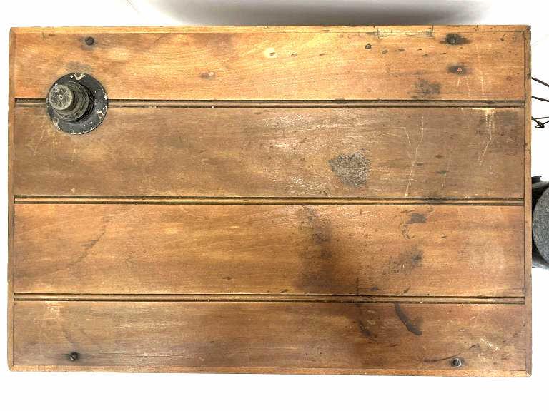 Antique Wooden Incubator Marked Bantam No. 2S16