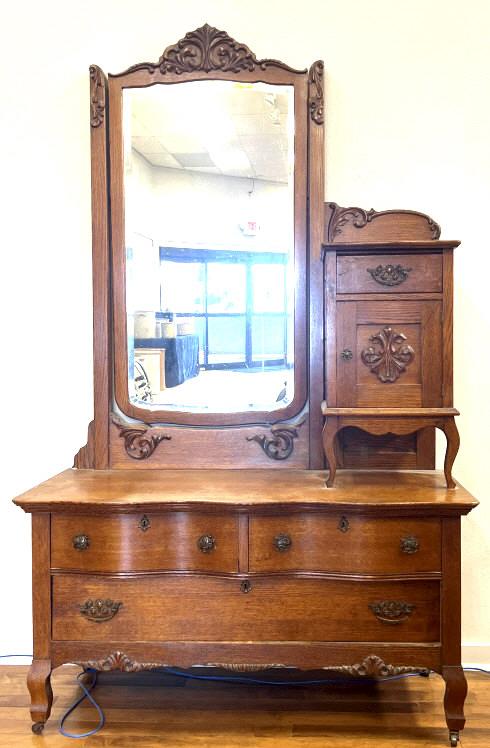 Antique Oak Chevelle Dresser wih Hat Box