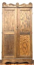 Antique 1900's Oak Wardrobe