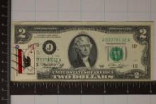 1976 US $2 FRN GREEN SEAL BICENTENNIAL ISSUE WITH
