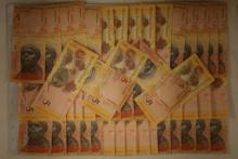 50-2011 VENEZUELA CRISP UNC 5 BOLIVARE BILLS