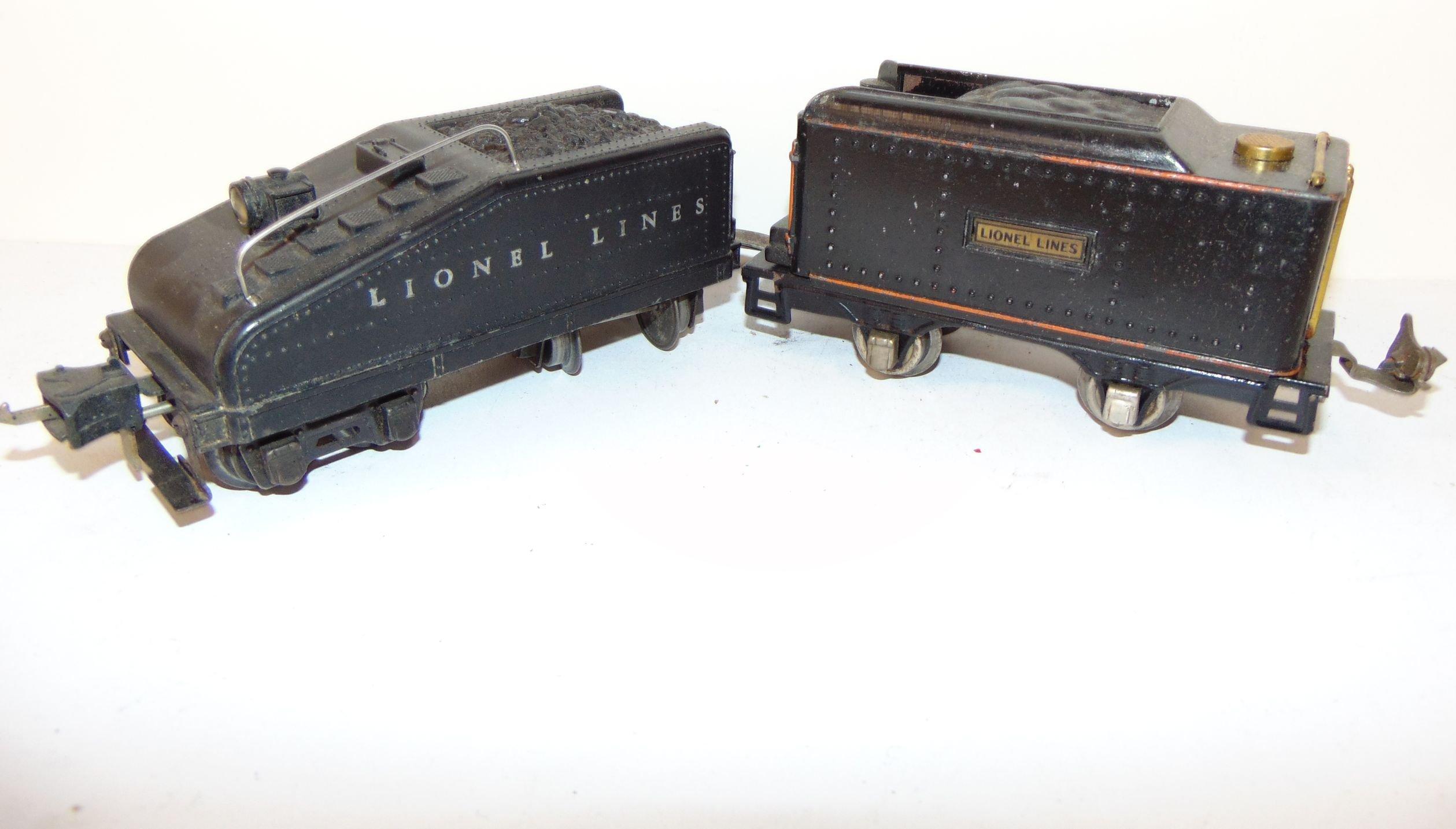 4 Lionel Tenders