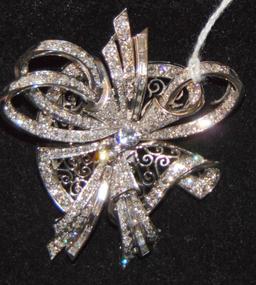 Vintage Platinum Bow Motif Brooch,