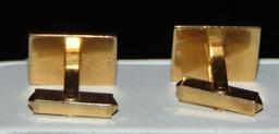 14 K Yellow Gold Cuff Links.