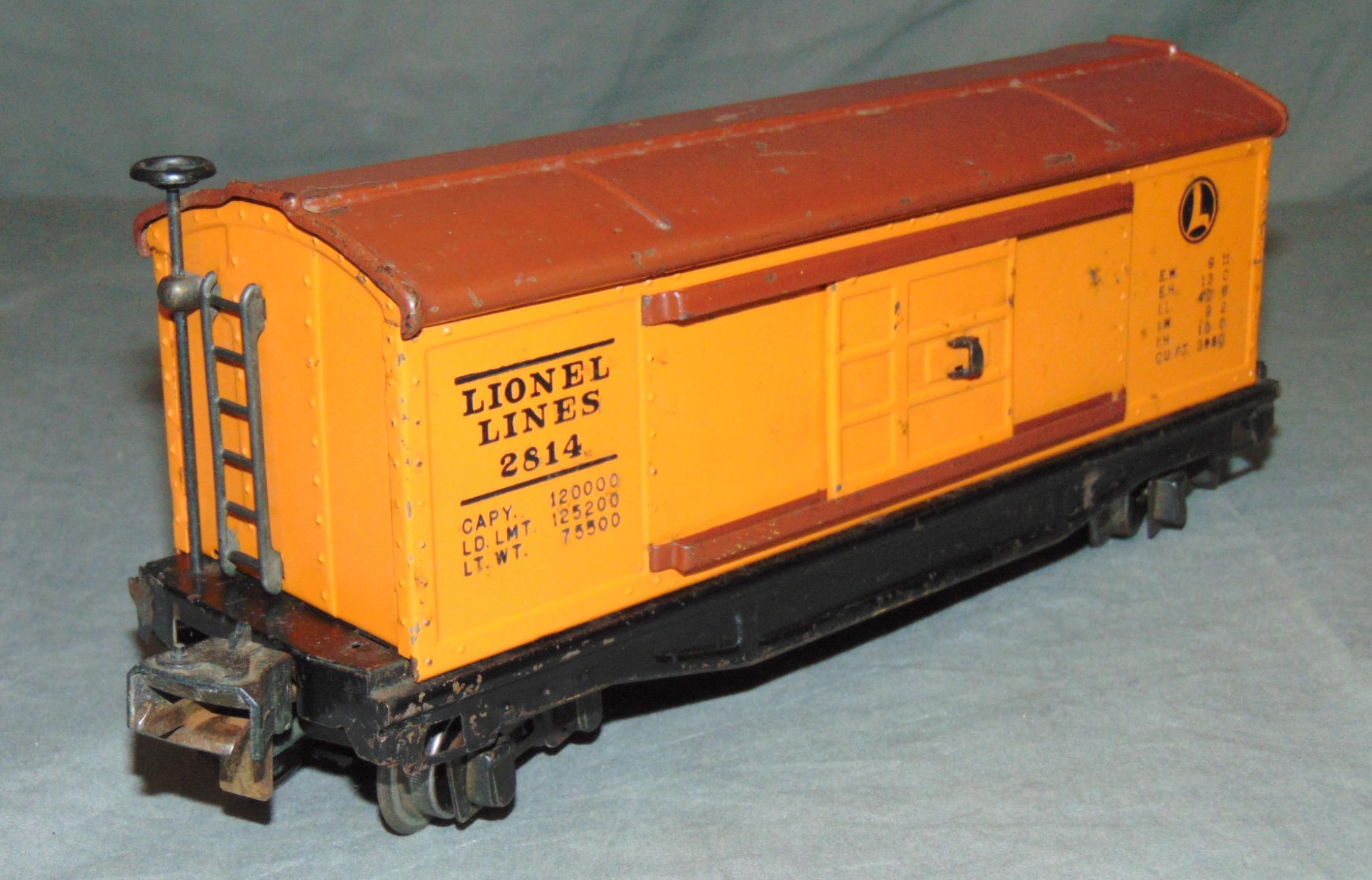 Clean Late Lionel 2814 Boxcar