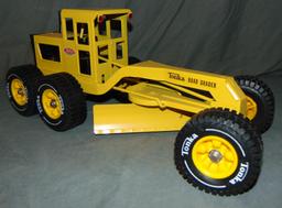 LN Boxed Tonka USA 2510 Road Grader