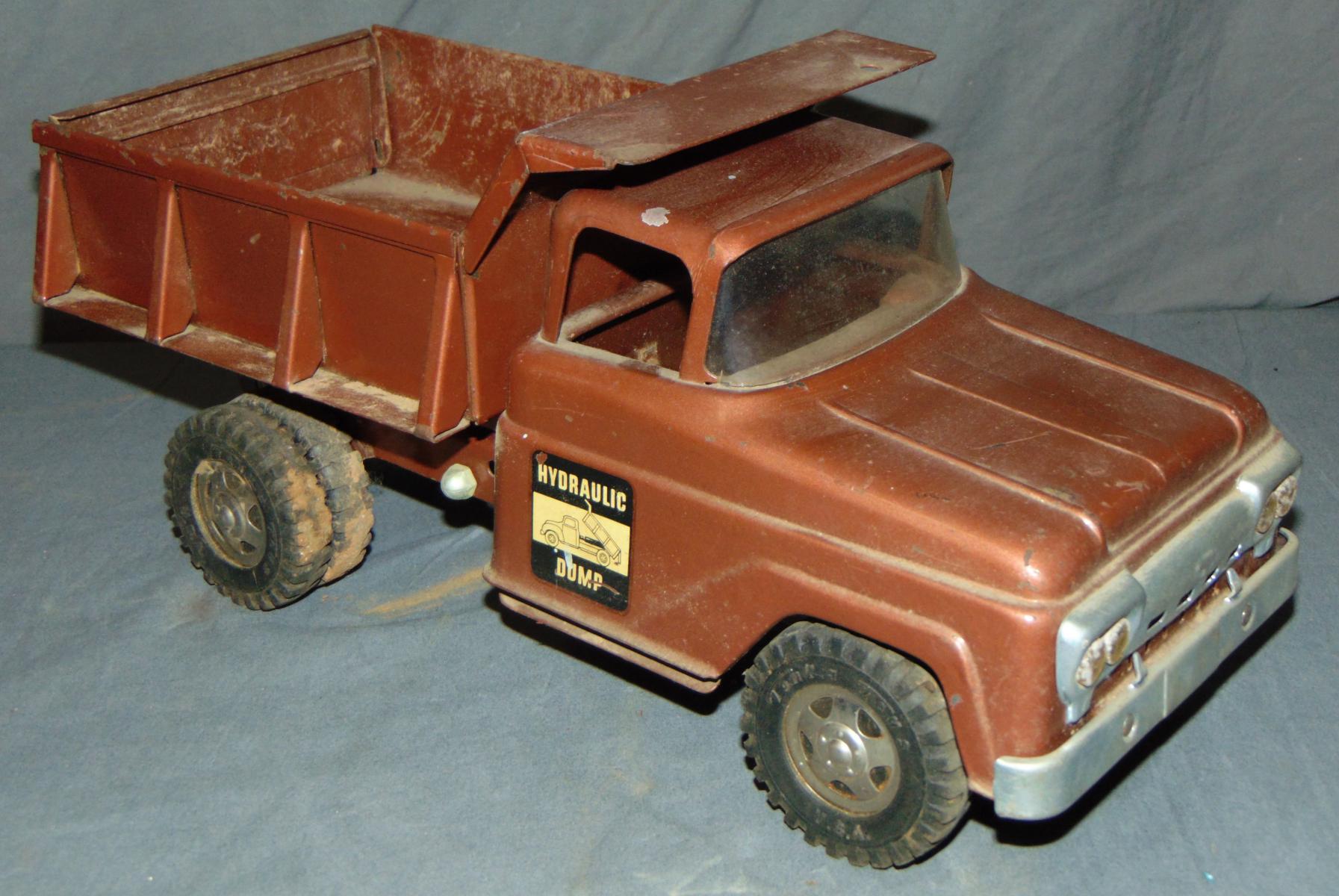 2 Tonka 1960 Hydraulic Dump Trucks