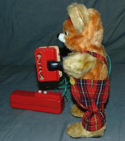 Battery Operated Bruno Accordion Bear.