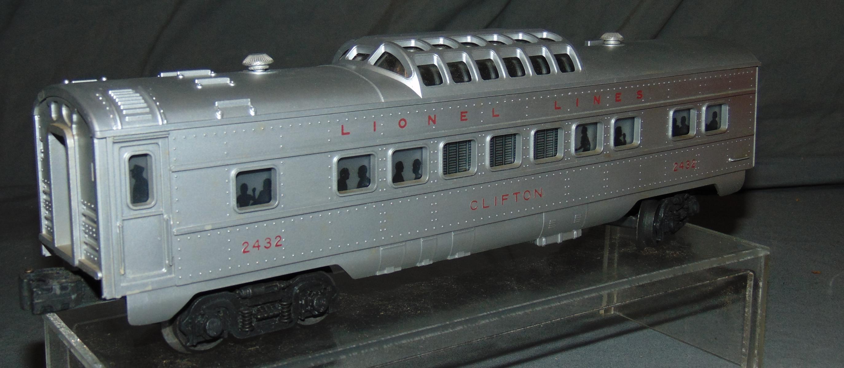 3 Clean Lionel Passenger Cars