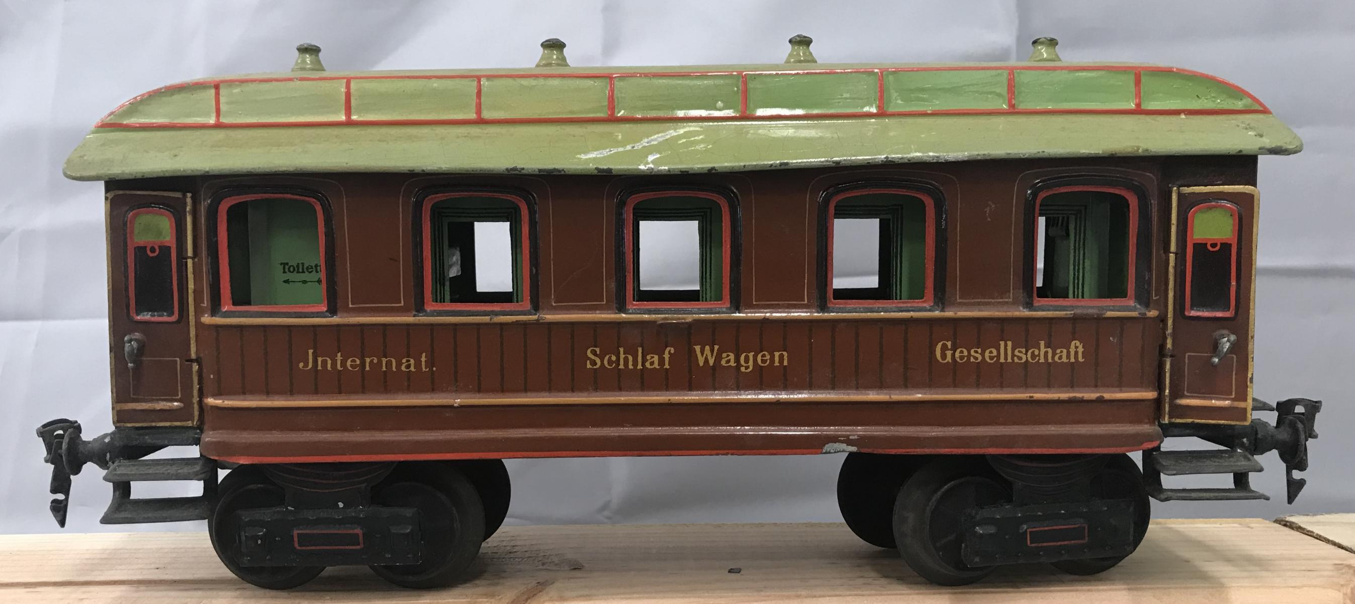 Early Marklin Steam Passenger Set