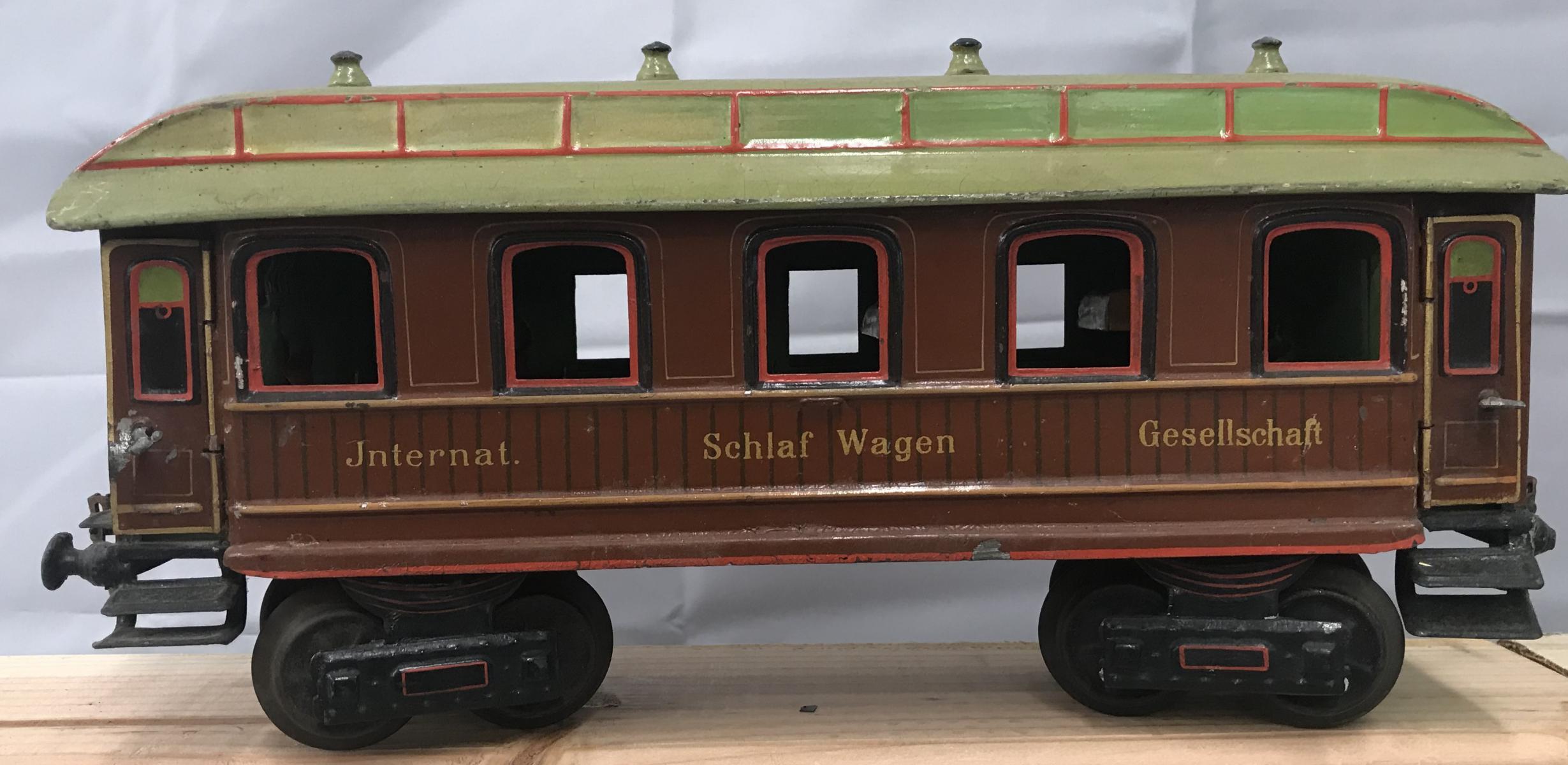 Early Marklin Steam Passenger Set