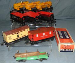8 Lionel Freight Cars
