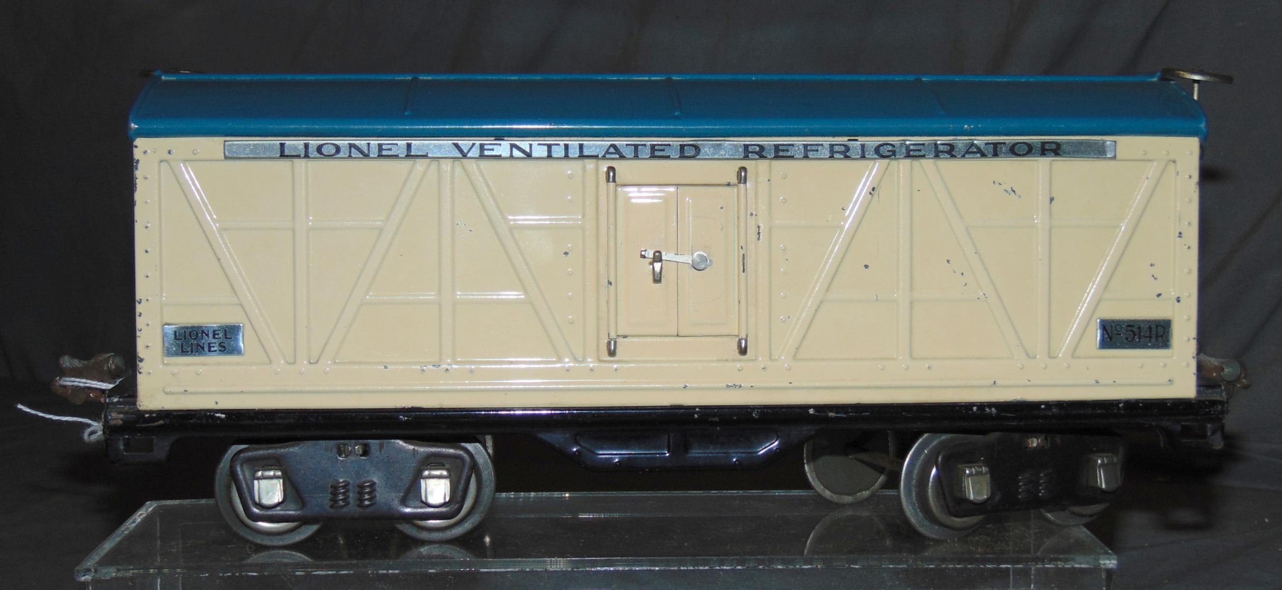Clean Late Lionel 514R Reefer