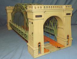 Boxed Lionel 300 Hellgate Bridge