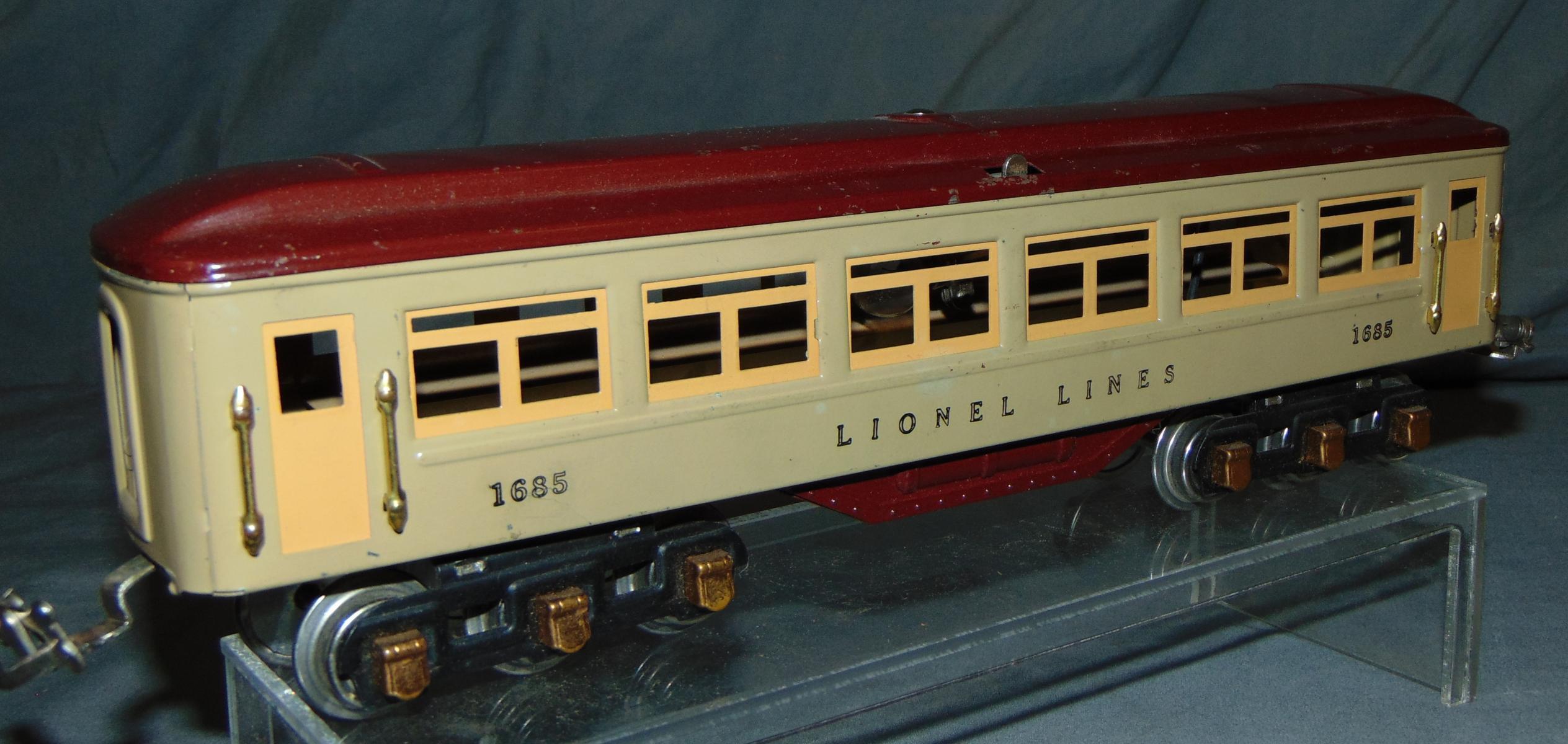 3 Rare Lionel Transition Passenger Cars