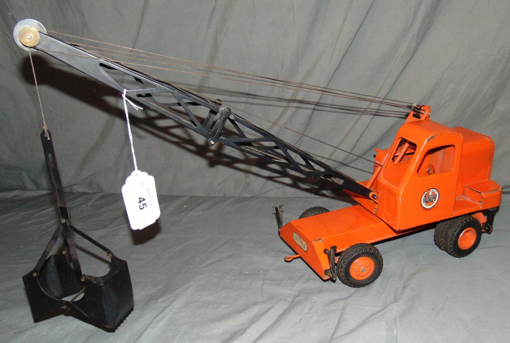 Clean Doepke Unit Crane