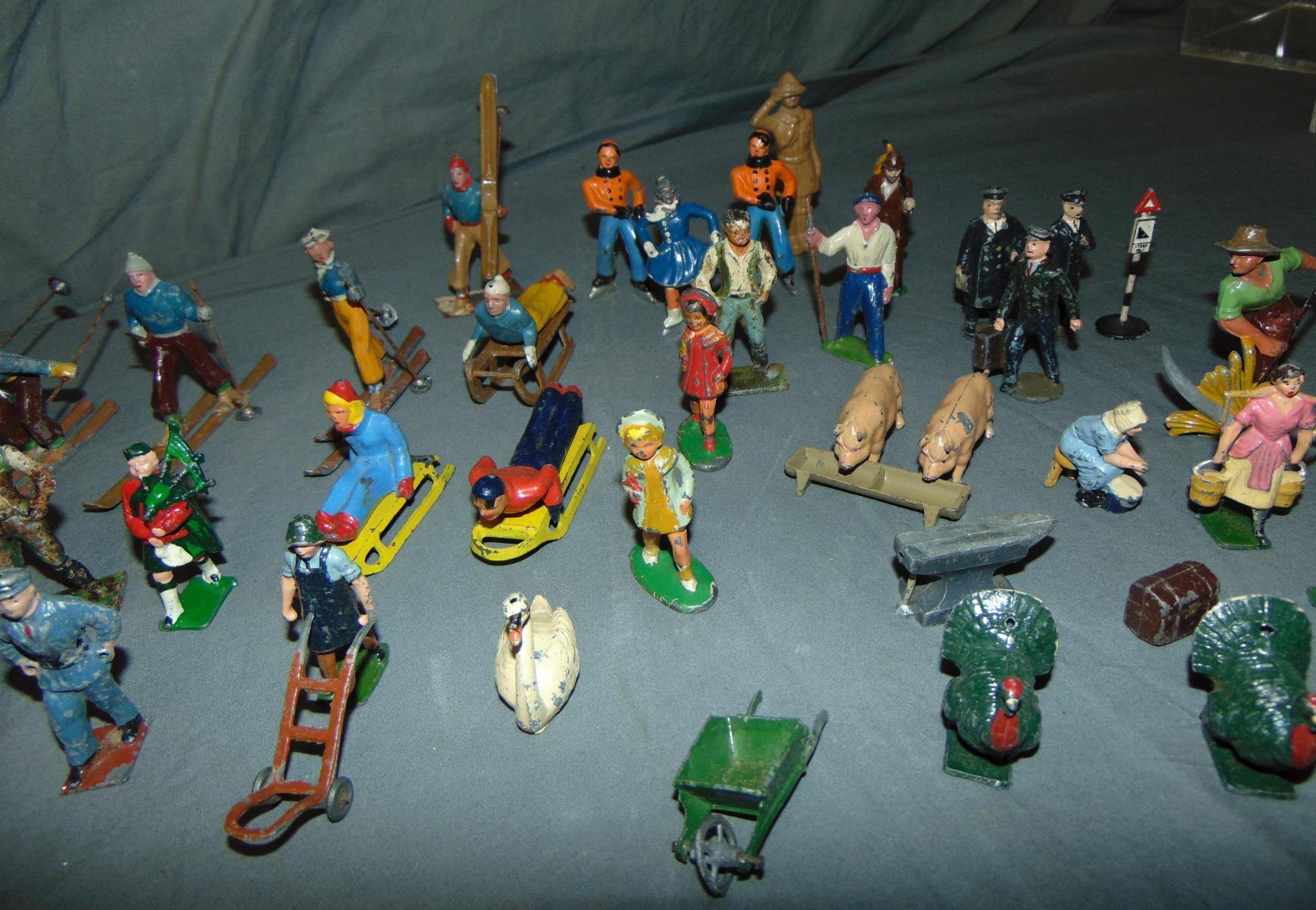 40+ Pc Lead Figures Lot